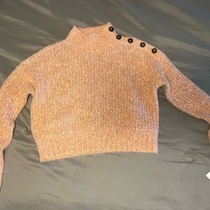 Jessica Simpson Cropped sweater with button shoulder detail size XS